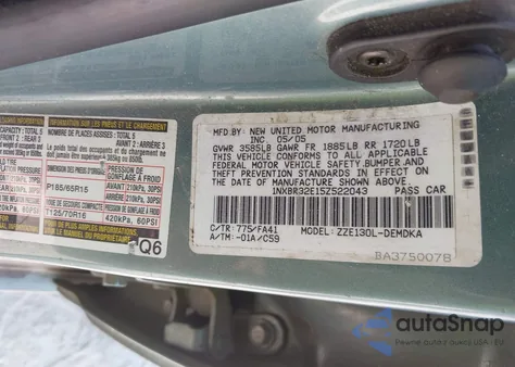 2005 Toyota Corolla Ce z USA, uszkodzony, nr VIN 1NXBR32E15Z522043